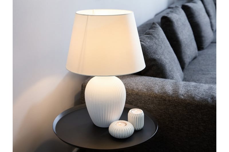 Fergus bordlampe 33 cm - Hvid - Soveværelse lampe - Bordlampe