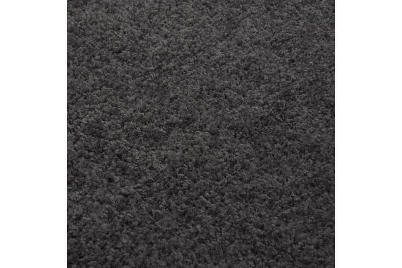 beBasic shaggy gulvtæppe 140x200 cm høje luv antracitgrå - Antracit - Ryatæpper