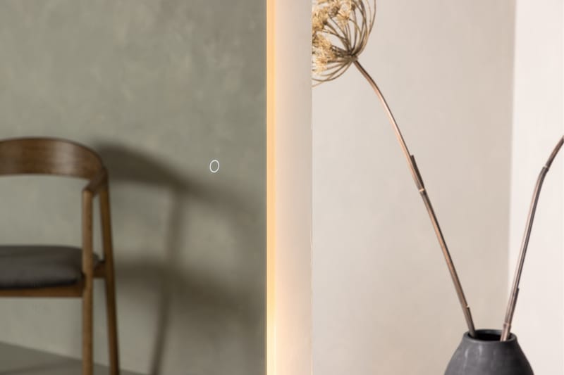 Skeppsvik x Josefin Lustig Spejlbelysning 3,8 cm - Grå - Belysning - Lamper & indendørsbelysning - Møbelbelysning & integreret belysning