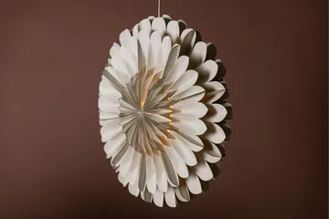 Järvsön Adventsstjerne / Julelampe 60 cm - Beige - Belysning - Julebelysning - Julestjerne