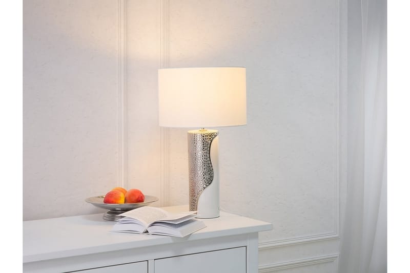 Aiken Bordlampe 30 cm - Hvid - Vindueslampe på fod - Soveværelse lampe - Stuelampe - Sengelampe bord - Vindueslampe - Bordlampe
