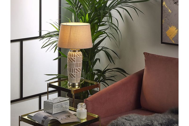 Traisen Bordlampe - Beige - Belysning - Lamper & indendørsbelysning - Bordlampe