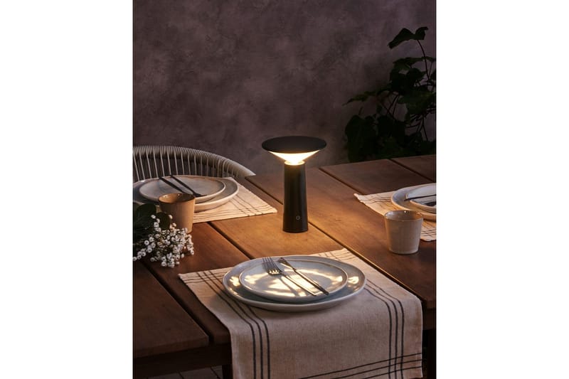 Bukada LED Bordlampe 19 cm - Sort - Belysning - Lamper & indendørsbelysning - Vindueslampe - Vindueslampe på fod