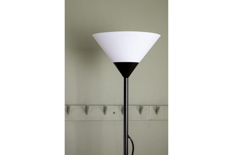 Bawang Gulvlampe Sort/Hvid - Soveværelse lampe - Stuelampe - Uplight gulvlampe - Gulvlampe & standerlampe