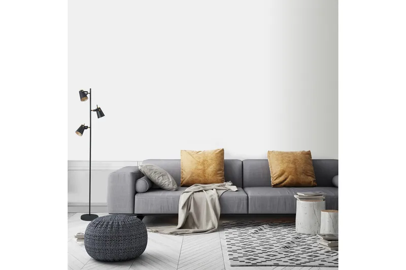 Trio Edward Gulvlampe - Sort / guld - Belysning - Lamper & indendørsbelysning - Gulvlampe & standerlampe - Trearmet gulvlampe