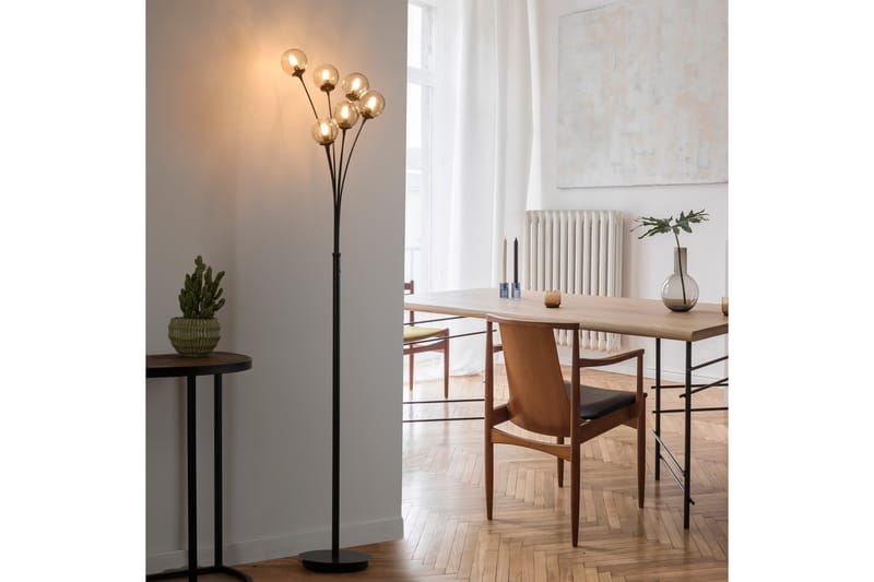 WIDOW gulvlampe, sort - Soveværelse lampe - Stuelampe - Femarmet gulvlampe - Gulvlampe & standerlampe
