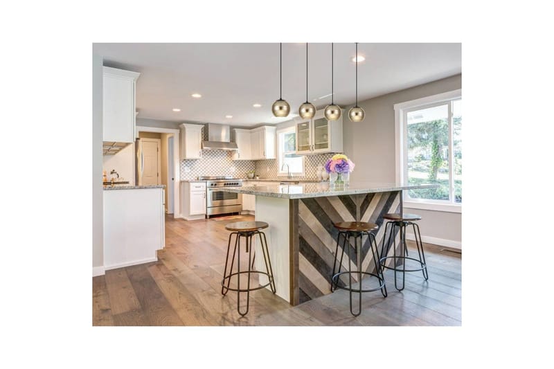 Loftpendel Eglo Lemorieta Sort/Guld med 4 Lamper - Belysning - Lamper & indendørsbelysning - Loftlampe - Pendellamper & hængelamper