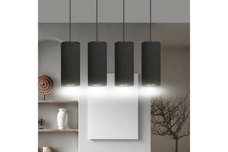 Bente 4 pendel Sort - Scandinavian Choice - Loftlampe køkken - Vindueslampe hængende - Vindueslampe - Pendellamper & hængelamper - Soveværelse lampe - Stuelampe