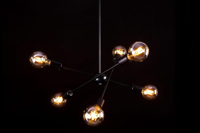 Proton 6 pendel Sort - Scandinavian Choice - Loftlampe køkken - Vindueslampe hængende - Vindueslampe - Pendellamper & hængelamper - Soveværelse lampe - Stuelampe
