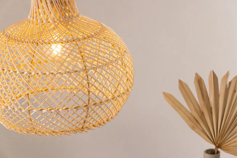 Varekil Pendellampe 30 cm - Træ/Natur - Belysning - Lamper & indendørsbelysning - Loftlampe - Pendellamper & hængelamper