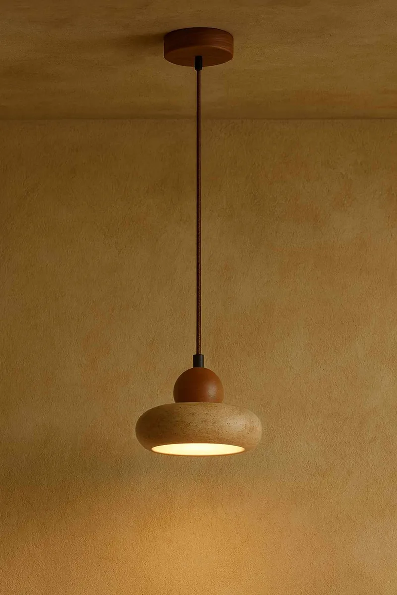 Serros pendellampe - Beige og Eg - Belysning - Lamper & indendørsbelysning - Loftlampe - Lysekroner