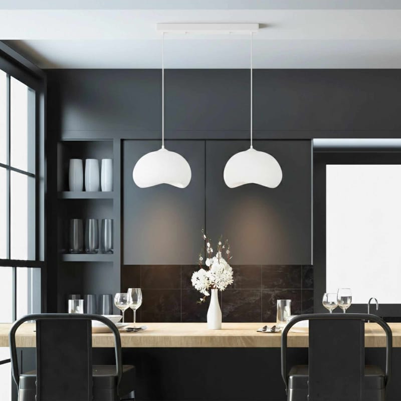 Vyrel pendellampe - Hvid - Belysning - Lamper & indendørsbelysning - Loftlampe - Lysekroner