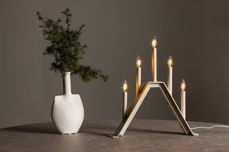 Åre Adventslysestage 36 cm - Beige - Belysning - Lamper & indendørsbelysning - Sengelampe - Sengelampe bord