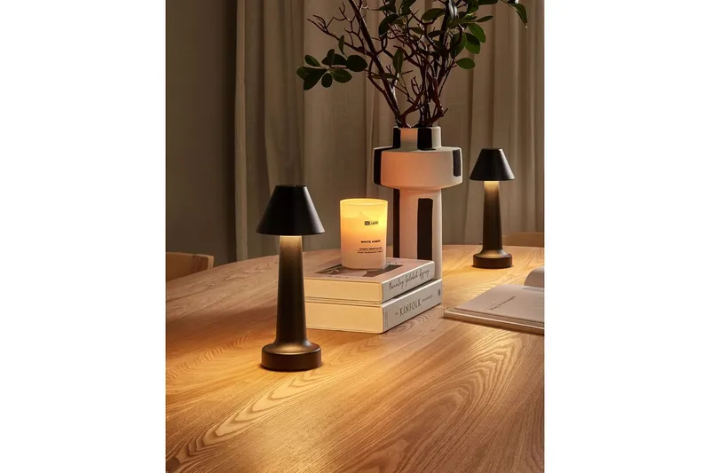 Adasi LED Bordlampe 2 stk 24 cm - Sort - Belysning - Lamper & indendørsbelysning - Sengelampe - Sengelampe bord