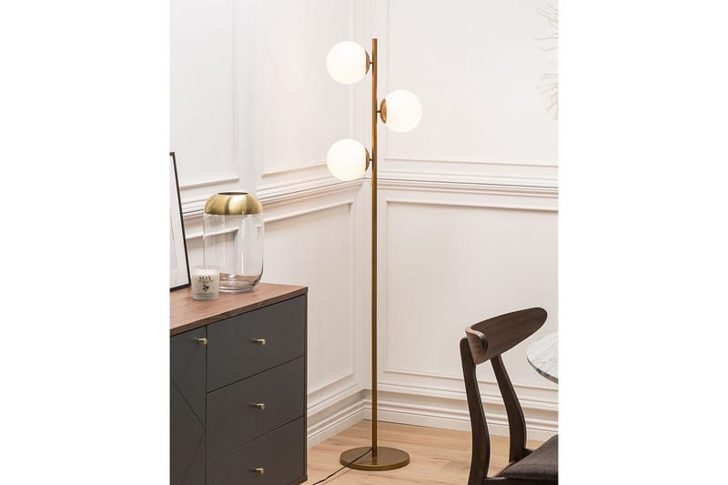 Thaslo Gulvlampe 153 cm - Guld/Hvid - Belysning - Lamper & indendørsbelysning - Soveværelse lampe