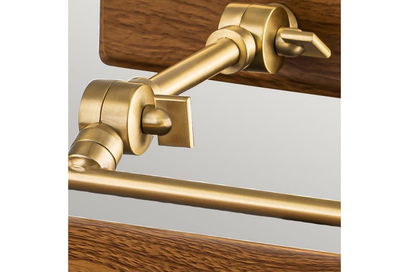 Billedlys Elstead Lighting Winchfield 445x127x318 mm, Aldret messing og eg effekt - 445x127x318 mm, Aldret messing og eg effekt - Belysning - Lamper & indendørsbelysning - Væglampe