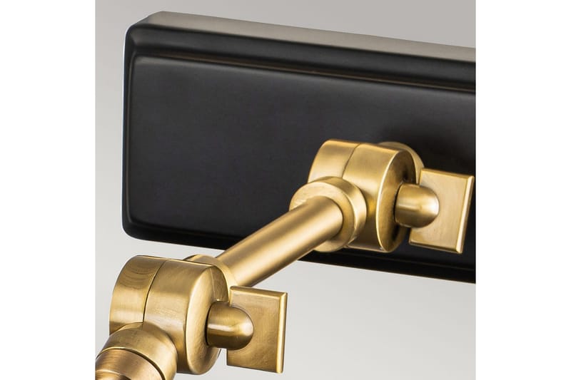 Billedlys Elstead Lighting Winchfield 445x127x318 mm, Aldret messing og mat sort - 445x127x318 mm, Aldret messing og mat sort - Belysning - Lamper & indendørsbelysning - Væglampe - Vægarmatur