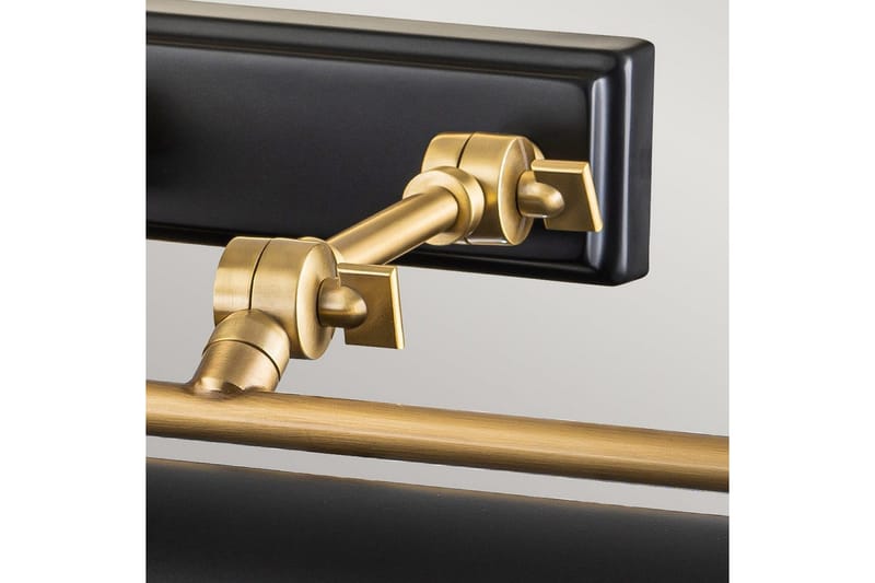 Billedlys Elstead Lighting Winchfield 703x127x318 mm, Aldret messing og mat sort - 703x127x318 mm, Aldret messing og mat sort - Belysning - Lamper & indendørsbelysning - Væglampe