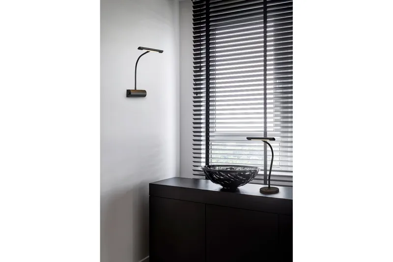 Curtis LED-bordlampe MatSort - Belysning - Lamper & indendørsbelysning - Vindueslampe - Vindueslampe hængende
