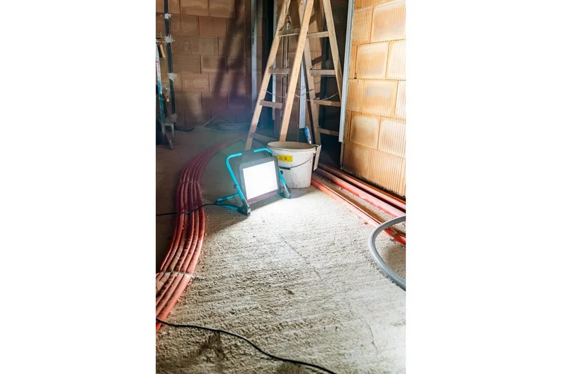 Arbejdsbelysning Eglo LED-Gulvstrålkaster 200W - Belysning - Lamper & indendørsbelysning - Bordlampe - Skrivebordslampe