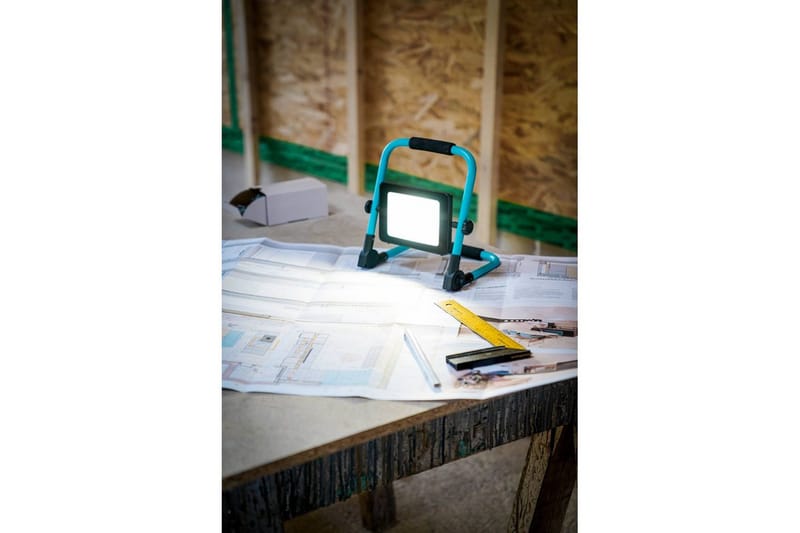 Arbejdsbelysning Eglo LED-Gulvstrålkaster 52W - Belysning - Glødepærer & lyskilder - Arbejdsbelysning