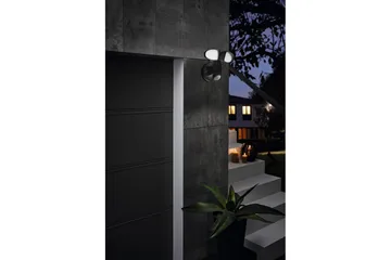 Vægstrålkaster Udendørsbelysning Eglo Pagino med Sensor og 2 Lamper - Sort - Belysning - Glødepærer & lyskilder - LED belysning - LED-spotlight