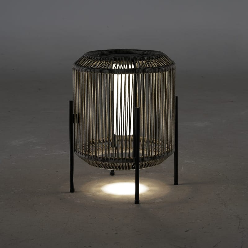 Havelampe HOME4YOU Bredami med solpanel grå - Grå - Belysning - Udendørs lamper & belysning - Solcellelamper