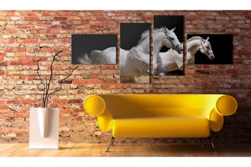 Billede Animal World- White Horses Galloping 100x45 - Artgeist sp. z o. o. - Boligtilbehør - Billeder & kunst - Billeder på lærred