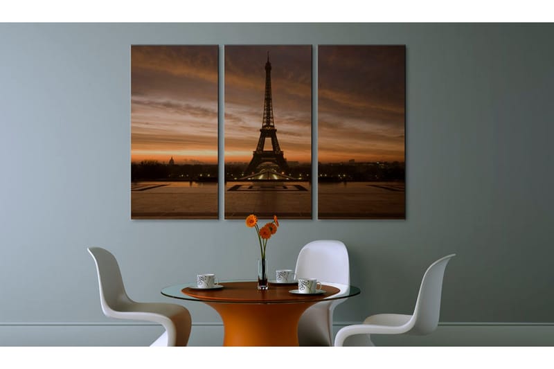 Billede Eiffel Tower At Dusk 120x80 - Artgeist sp. z o. o. - Boligtilbehør - Billeder & kunst - Billeder på lærred