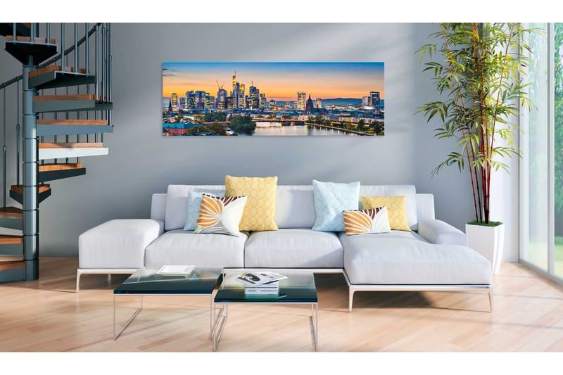 Billede Evening In Frankfurt 120x40 - Artgeist sp. z o. o. - Boligtilbehør - Billeder & kunst - Billeder på lærred
