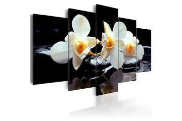 Billede Orchids With Orange Accent 200x100 - Artgeist sp. z o. o. - Boligtilbehør - Billeder & kunst - Billeder på lærred
