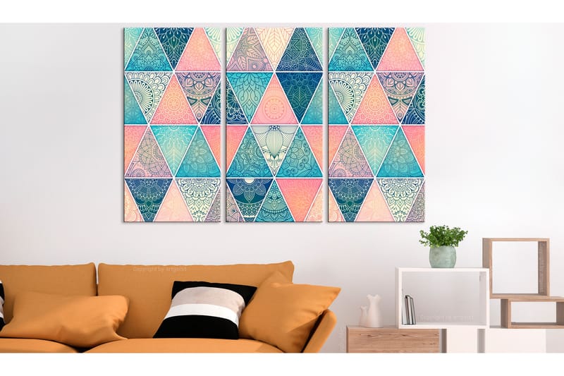 Billede Oriental Triangles 3 Parts 90x60 - Artgeist sp. z o. o. - Boligtilbehør - Billeder & kunst - Billeder på lærred