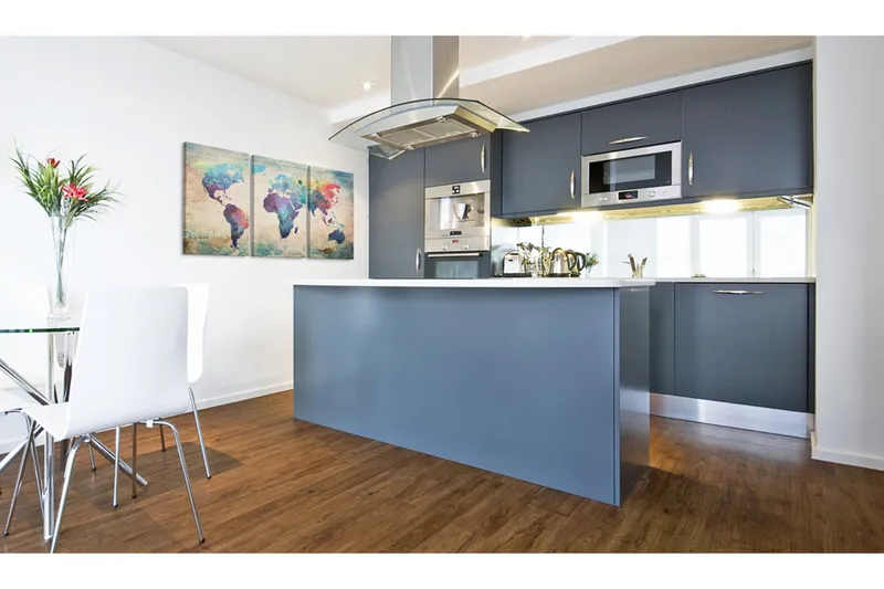 Billede Verden Malet Med Akvarel 120x60 - Artgeist sp. z o. o. - Boligtilbehør - Billeder & kunst - Billeder på lærred