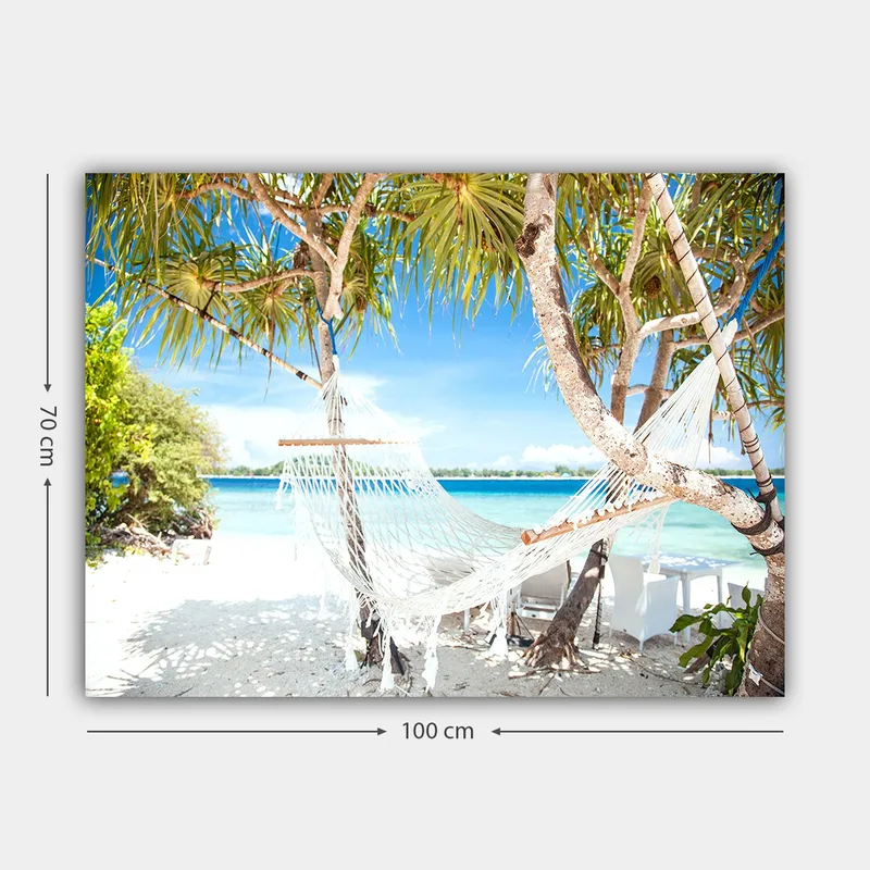 Lærred 70x100 cm - Afslappende hængekøje mellem palmer på en strand med turkisblåt vand og klarblå himmel - Hvid / Blå / Grøn - Boligtilbehør - Billeder & kunst - Billeder på lærred