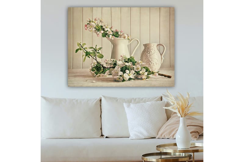 Lærred 70x100 cm - Blomsterarrangement med hvide kander og grene i en rolig komposition - Hvid / Lys pink / Grøn - Boligtilbehør - Billeder & kunst - Billeder på lærred