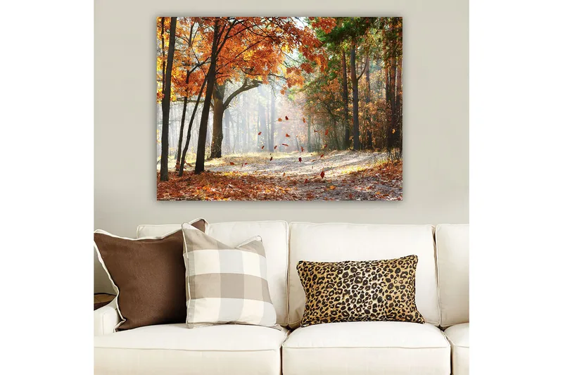 Lærred 70x100 cm - Efterårsskovlandskab med faldende blade i varme farver - Orange / Brun / Grøn - Boligtilbehør - Billeder & kunst - Billeder på lærred