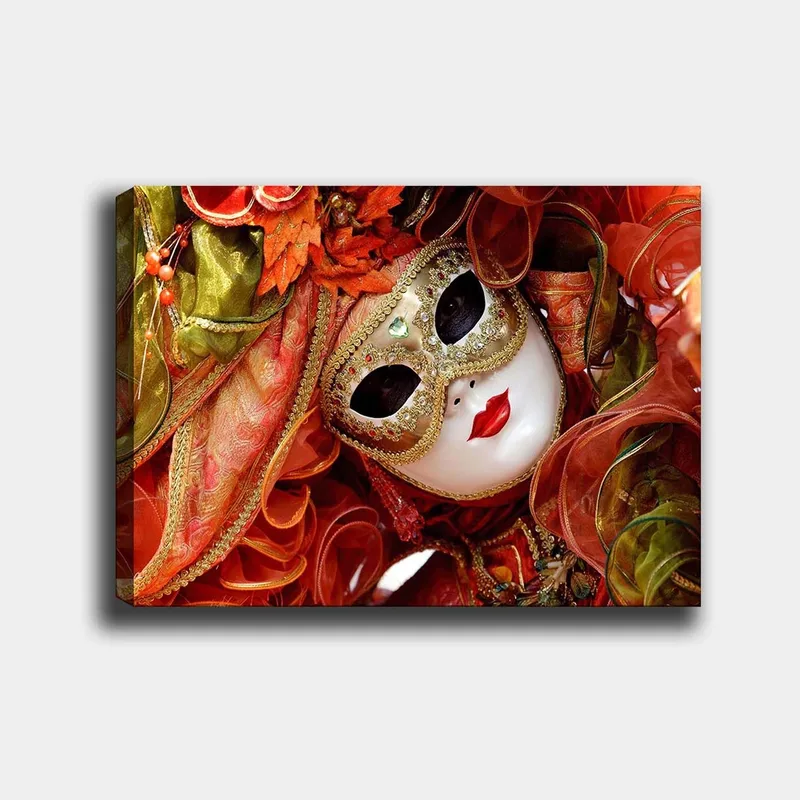 Lærred 70x100 cm - Elegant maskeradefigur med udsmykket maske og farverigt kostume, Rød / Orange / Grøn
