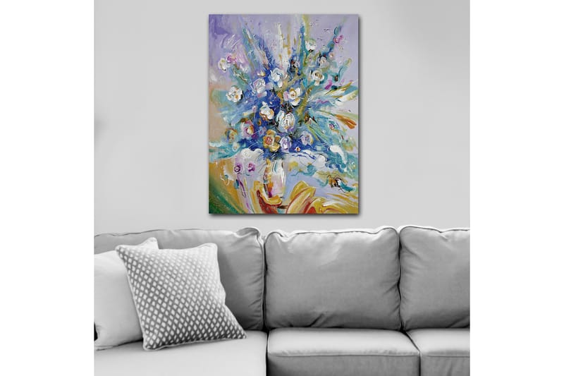 Lærred 70x100 cm - Farverig blomsterbuket med en dynamisk komposition, Blå / Grøn / Hvid