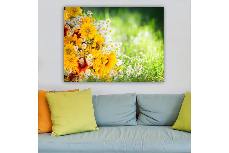 Lærred 70x100 cm - Farverig buket med gule blomster og hvide margueritter - Gul / Hvid / Orange - Boligtilbehør - Billeder & kunst - Billeder på lærred