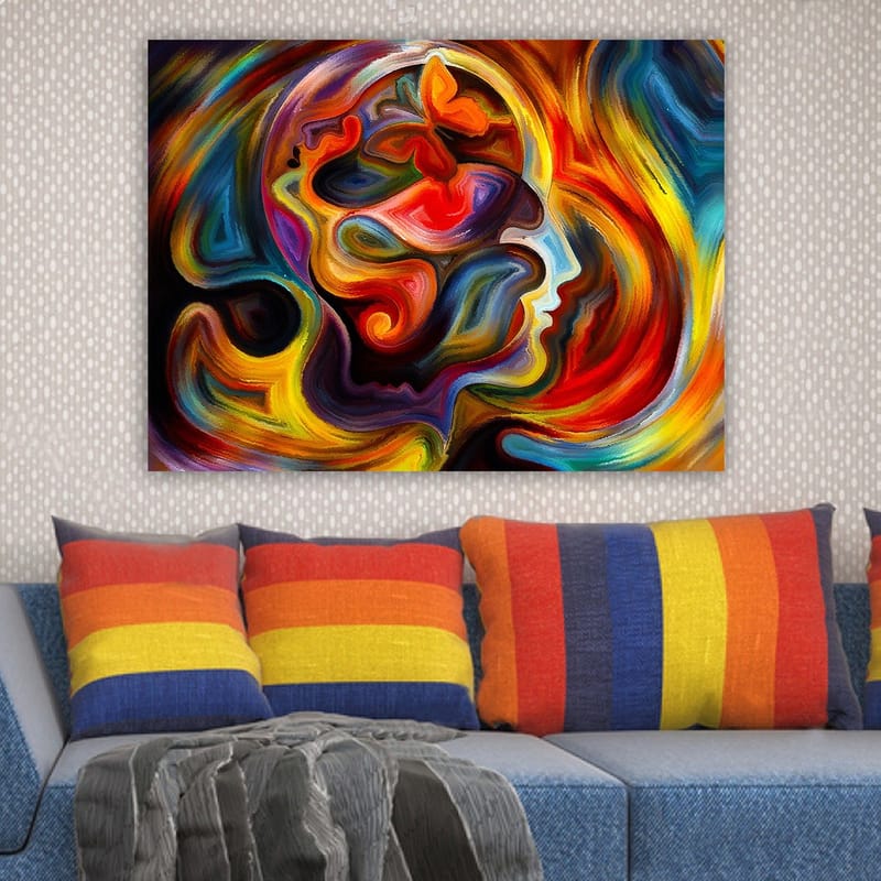 Lærred 70x100 cm - Farverig og abstrakt skildring af en persons profil med elementer af en sommerfugl, der symboliserer transformation og frihed - Rød / Orange / Blå - Boligtilbehør - Billeder & kunst - Billeder på lærred