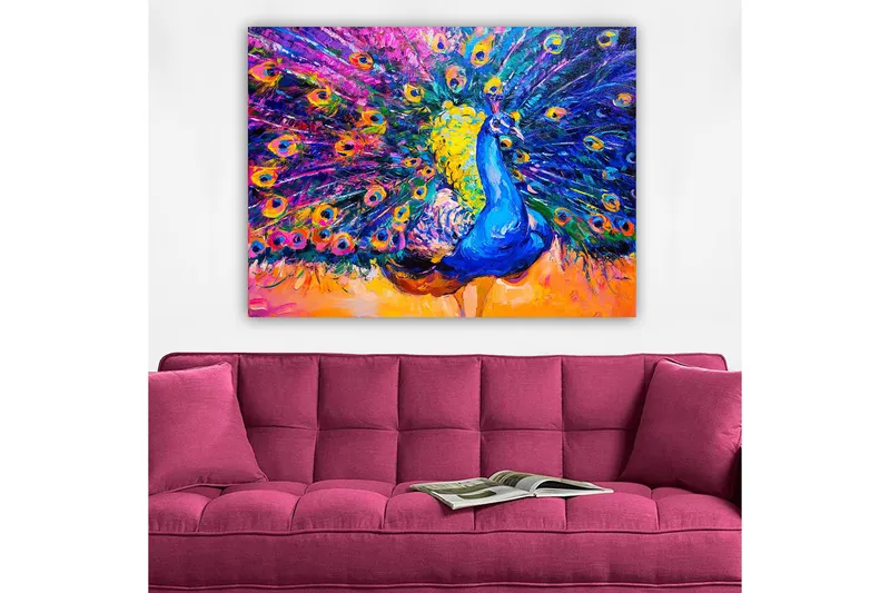 Lærred 70x100 cm - Farverig påfugl med spredte fjer skaber en dramatisk effekt - Blå / Lilla / Gul - Boligtilbehør - Billeder & kunst - Billeder på lærred