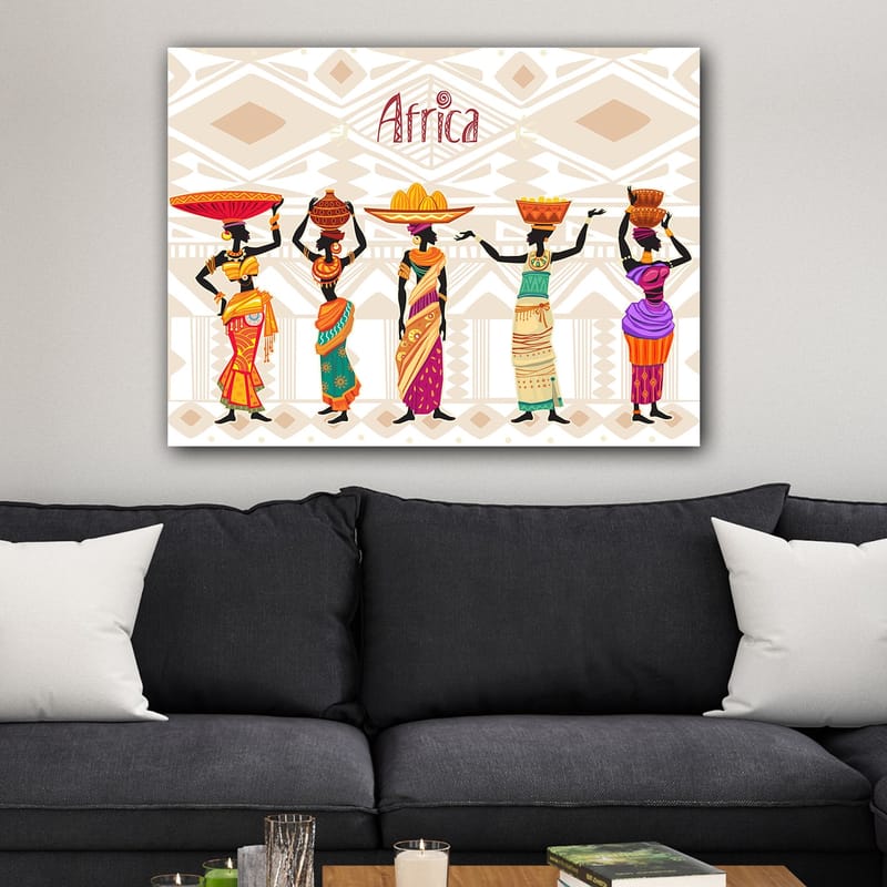 Lærred 70x100 cm - Fem kvinder i traditionelt tøj, der bærer forskellige genstande på hovedet, med en afrikansk kulturel baggrund - Rød / Orange / Grøn - Boligtilbehør - Billeder & kunst - Billeder på lærred