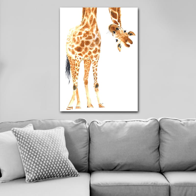 Lærred 70x100 cm - Giraf med karakteristiske pletter, der strækker sig mod beskueren - Orange / Brun / Sort - Boligtilbehør - Billeder & kunst - Billeder på lærred