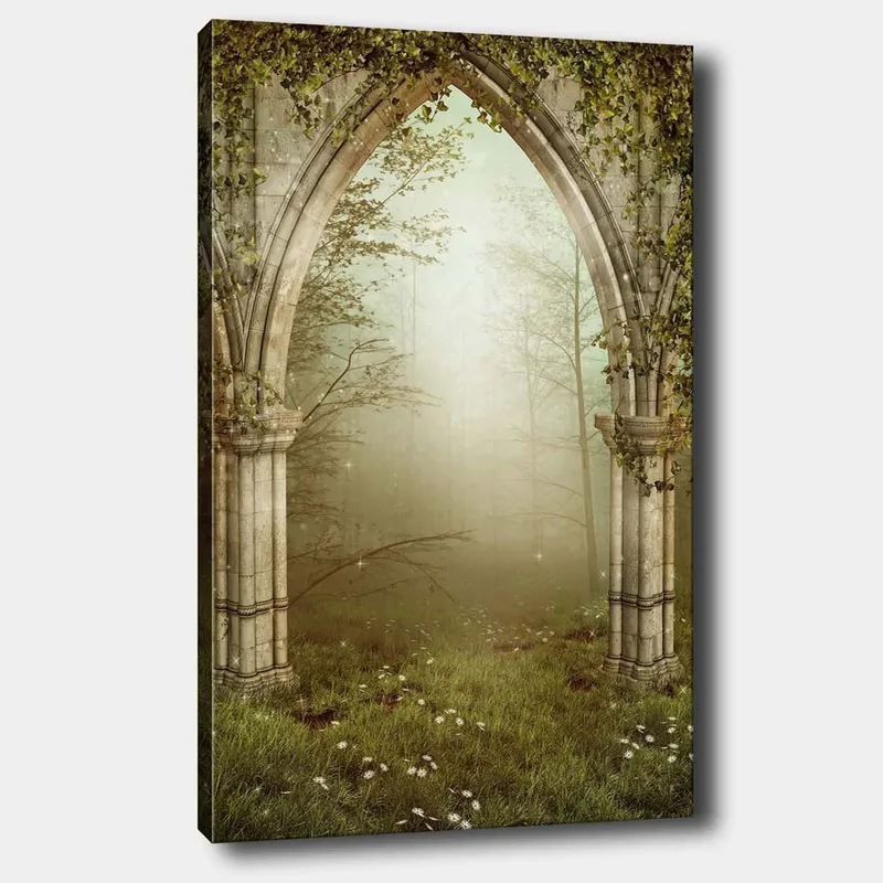 Lærred 70x100 cm - Gotisk portal omgivet af grønt og tåge i et mystisk skovmiljø, Grå / Grøn / Beige