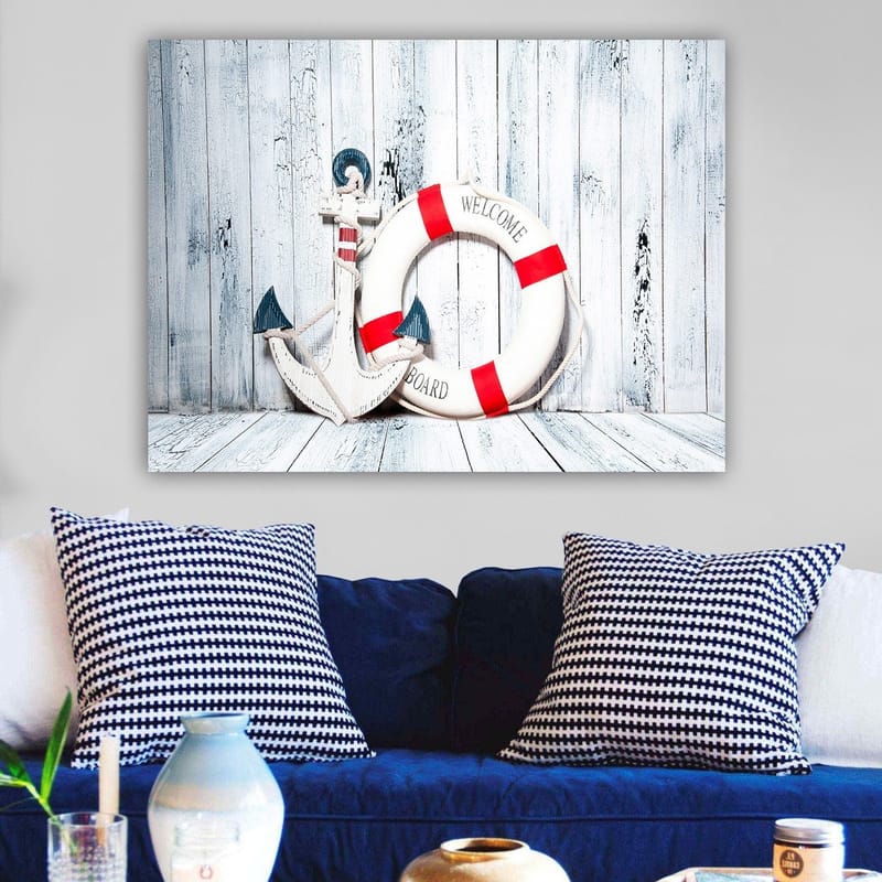 Lærred 70x100 cm - Hvid redningskrans med røde detaljer og ankerformet dekoration i maritim stil - Hvid / Rød / Blå - Boligtilbehør - Billeder & kunst - Billeder på lærred