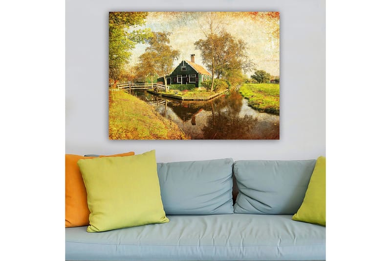 Lærred 70x100 cm - Idyllisk landskabsudsigt med et traditionelt hus ved en kanal omgivet af træer og grønne områder - Grøn / Brun / Orange - Boligtilbehør - Billeder & kunst - Billeder på lærred