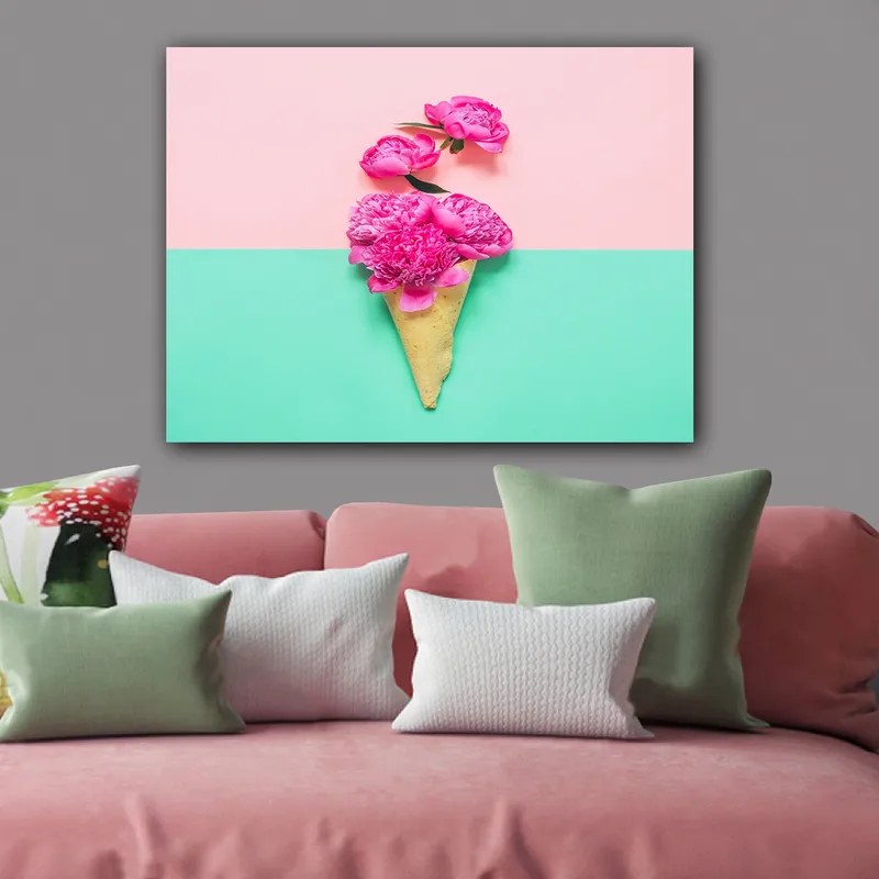 Lærred 70x100 cm - Isvaffel dekoreret med lyserøde blomster - Pink / Mintgrøn / Beige - Boligtilbehør - Billeder & kunst - Billeder på lærred