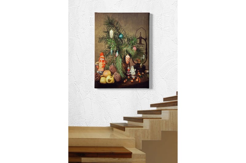 Lærred 70x100 cm - Juledekoration med grantræ, pynt og frugter - Grøn / Rød / Beige - Boligtilbehør - Billeder & kunst - Billeder på lærred