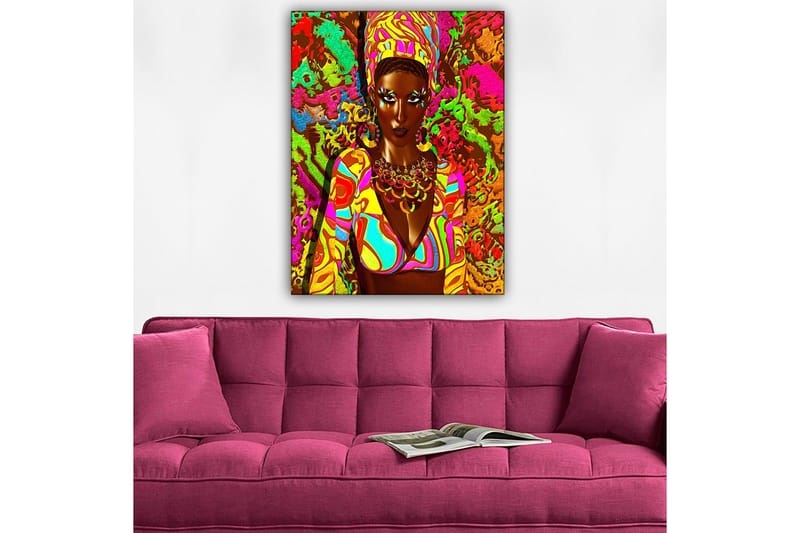 Lærred 70x100 cm - Kraftig kvinde i farverigt tøj med et udtryksfuldt ansigt og smykker - Grøn / Lyserød / Orange - Boligtilbehør - Billeder & kunst - Billeder på lærred