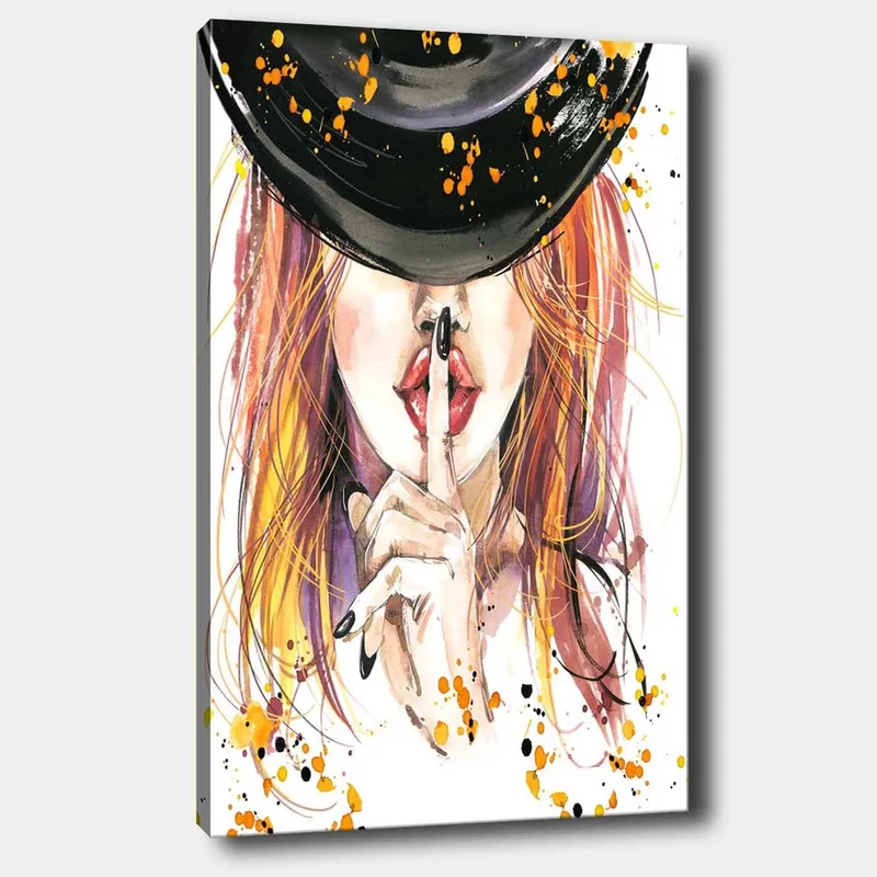 Lærred 70x100 cm - Kvinde med rødligt hår holder en finger til læberne i en tavs gestus, Rød / Sort / Orange